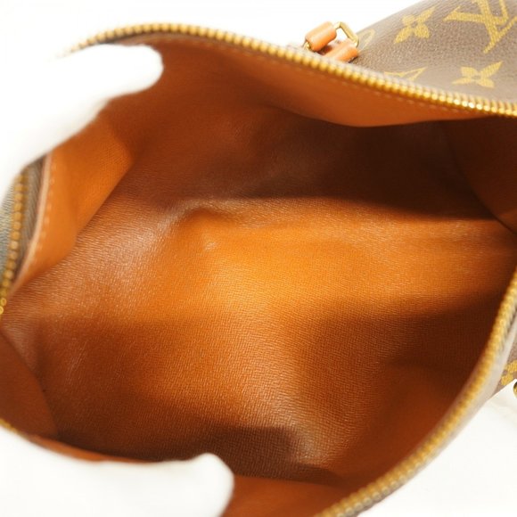 LOUIS VUITTON Brown Monogram Bag - Picture 4 of 9